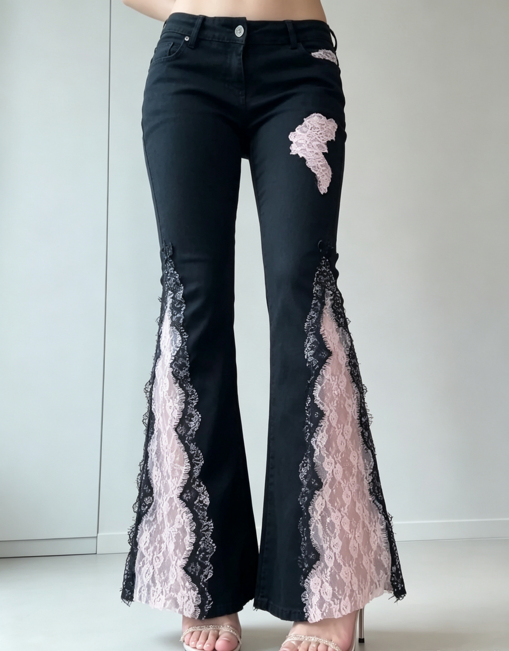Lace Trim Flare Jeans（Black 3.0）