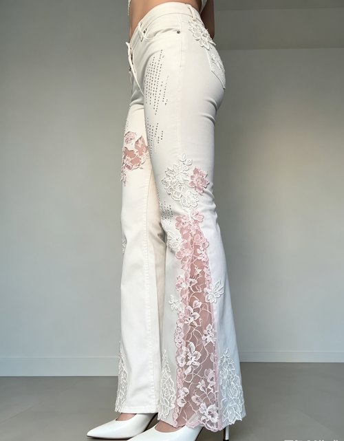Lace Trim Flare Jeans（White 3.0）