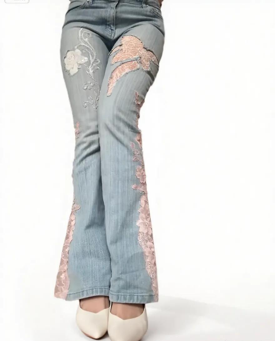 Lace Trim Flare Jeans（Blue）