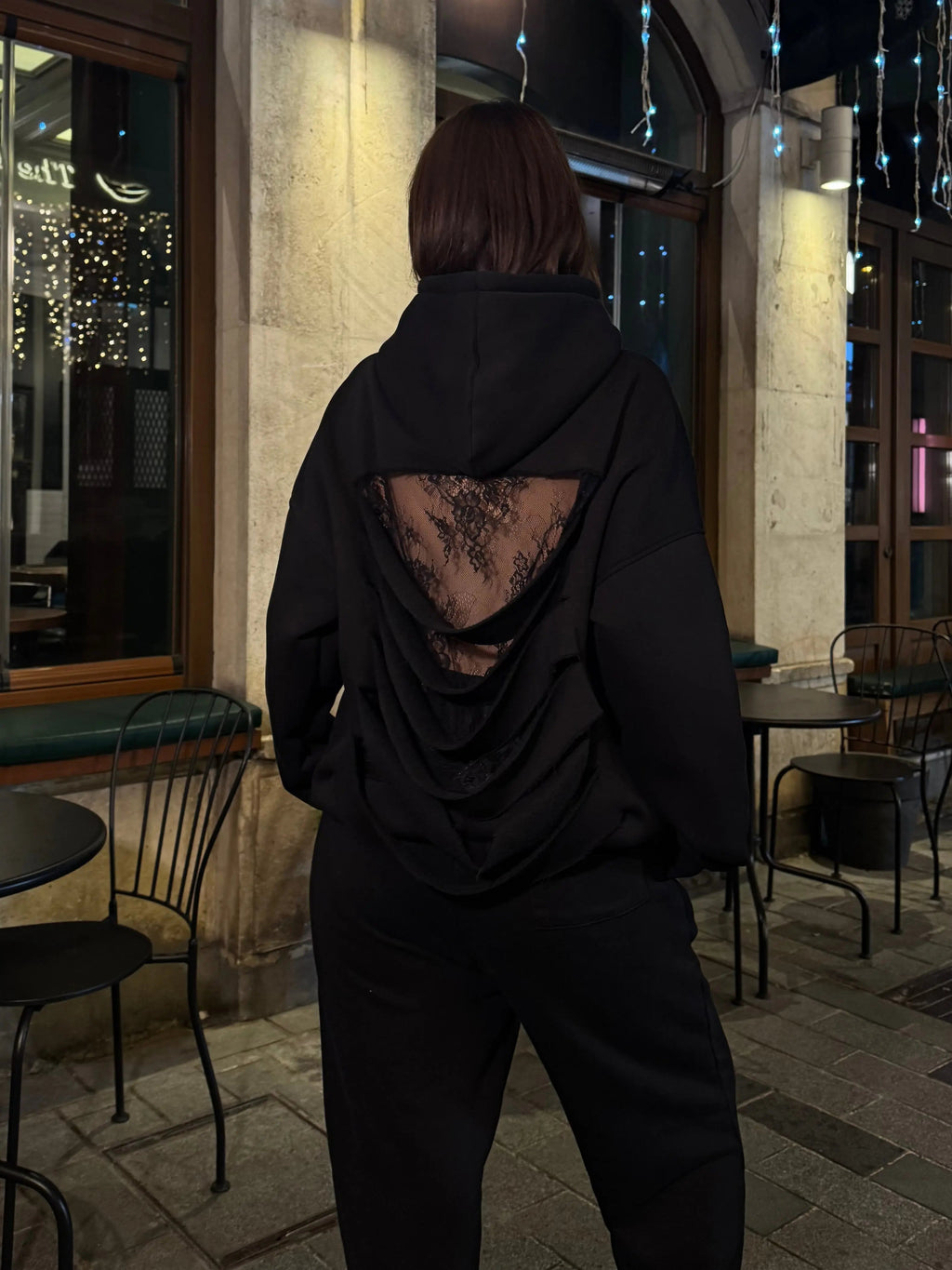BACK CUT DANTEL HOODİE