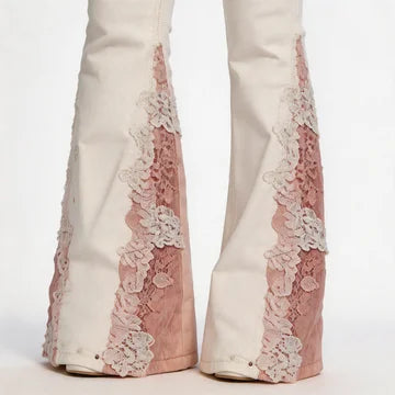 Lace Trim Flare Jeans（White）